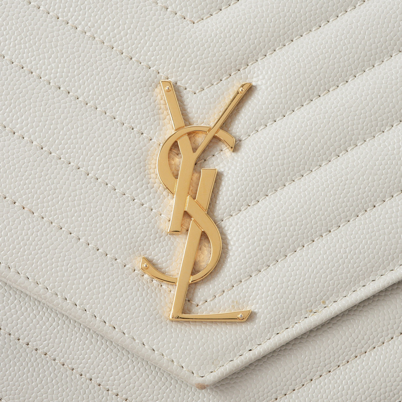 YVES SAINT LAURENT(USED)생로랑 엔벨로프 스트랩 클러치